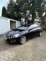 Volvo S60 D3 2.0 Automatik Summum Insp. & HU neu! - Volvo S60: Auto