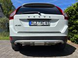 Volvo XC60 3.2 AWD Geartronic Summum Summum - Volvo XC60 aus 2010: Awd
