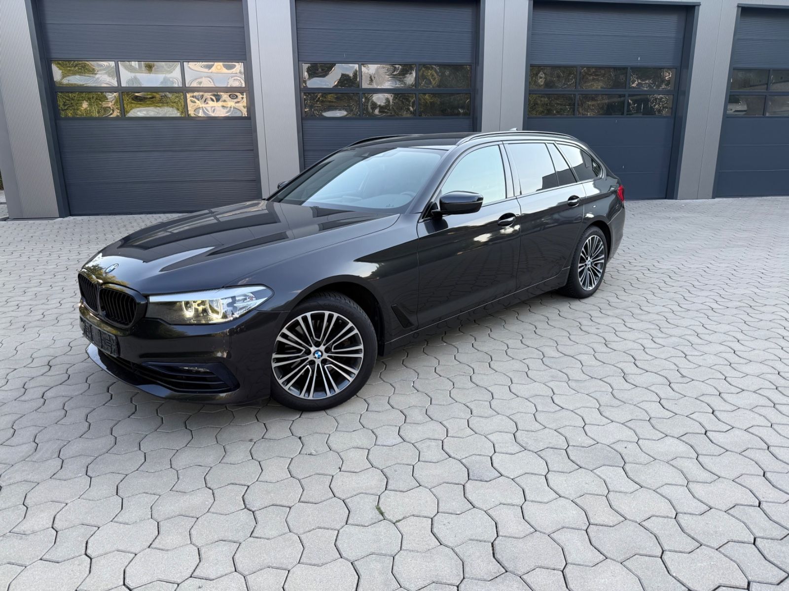 BMW 520d Touring Automatk TÜV NEU!