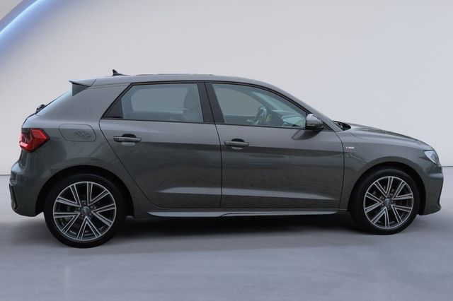 A1 30 TFSI S Line LED+GRA+PDC+SHZ