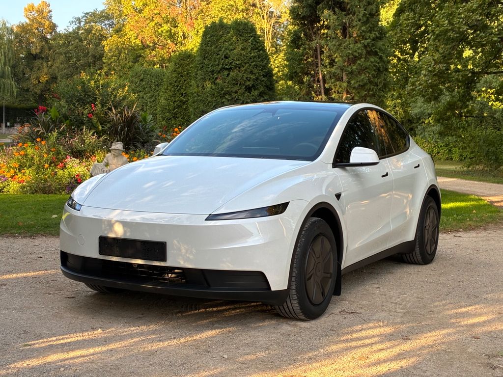 Image of Tesla Model Y