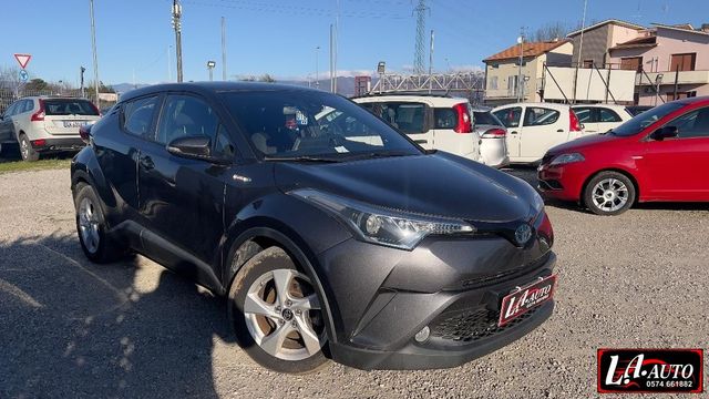 Toyota TOYOTA - C-HR 1.8h Business 2wd e-cvt