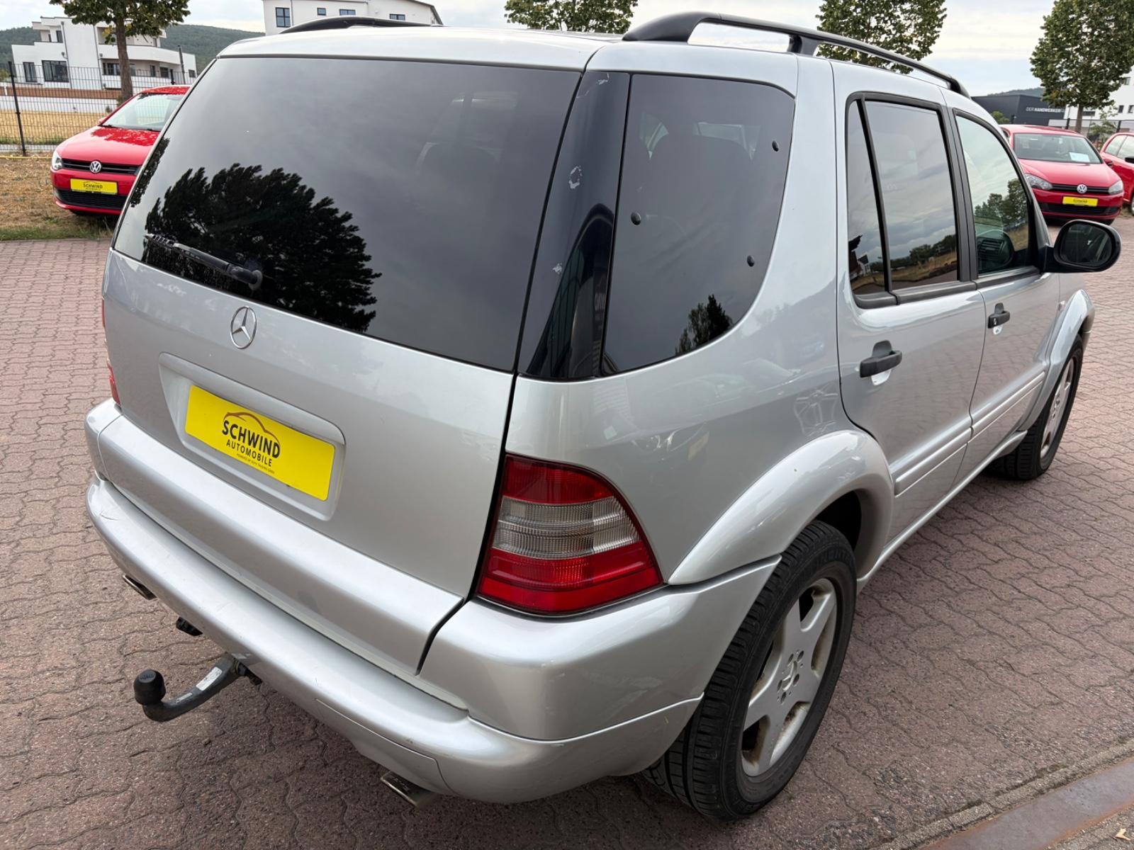 Mercedes-Benz ML 55 AMG / XENON / AHK / MEMORY / BOSE / SHZ