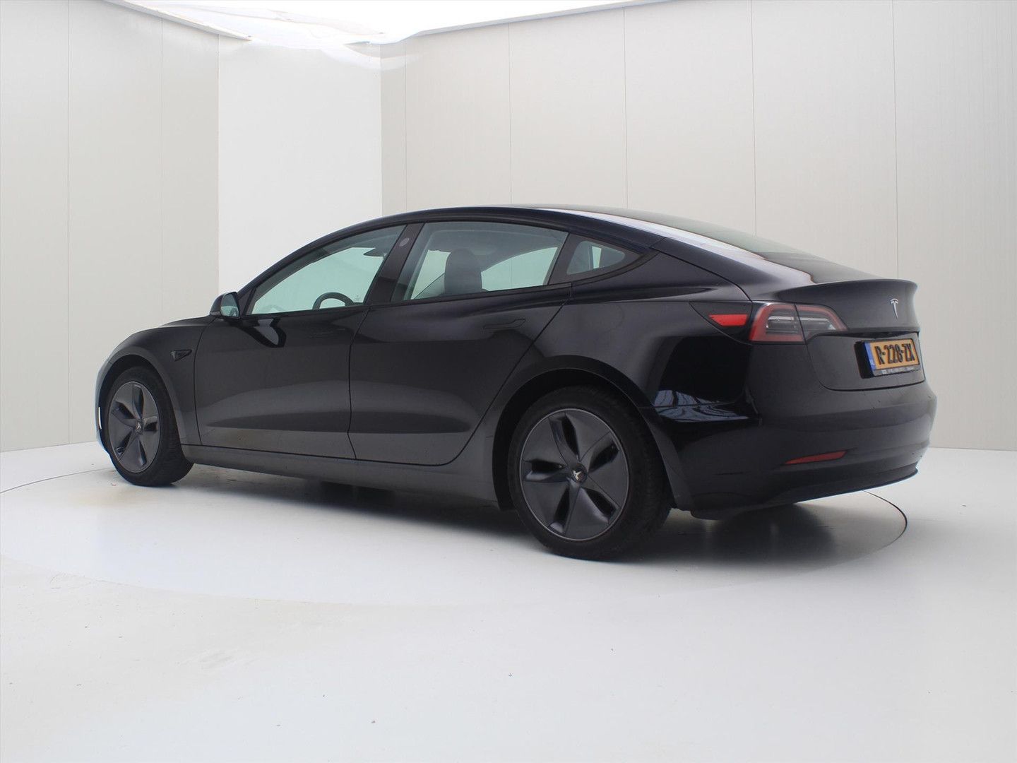Tesla Model 3 Standard RWD Plus FACELIFT [ AMD RYZEN+L imagem 3