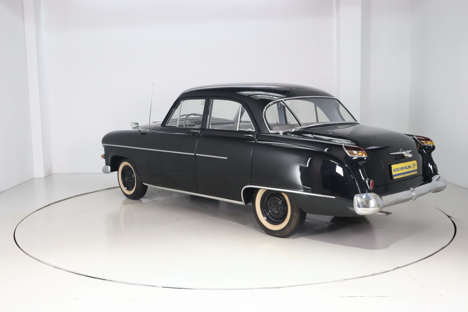 Fahrzeugabbildung Opel Kapitän 54