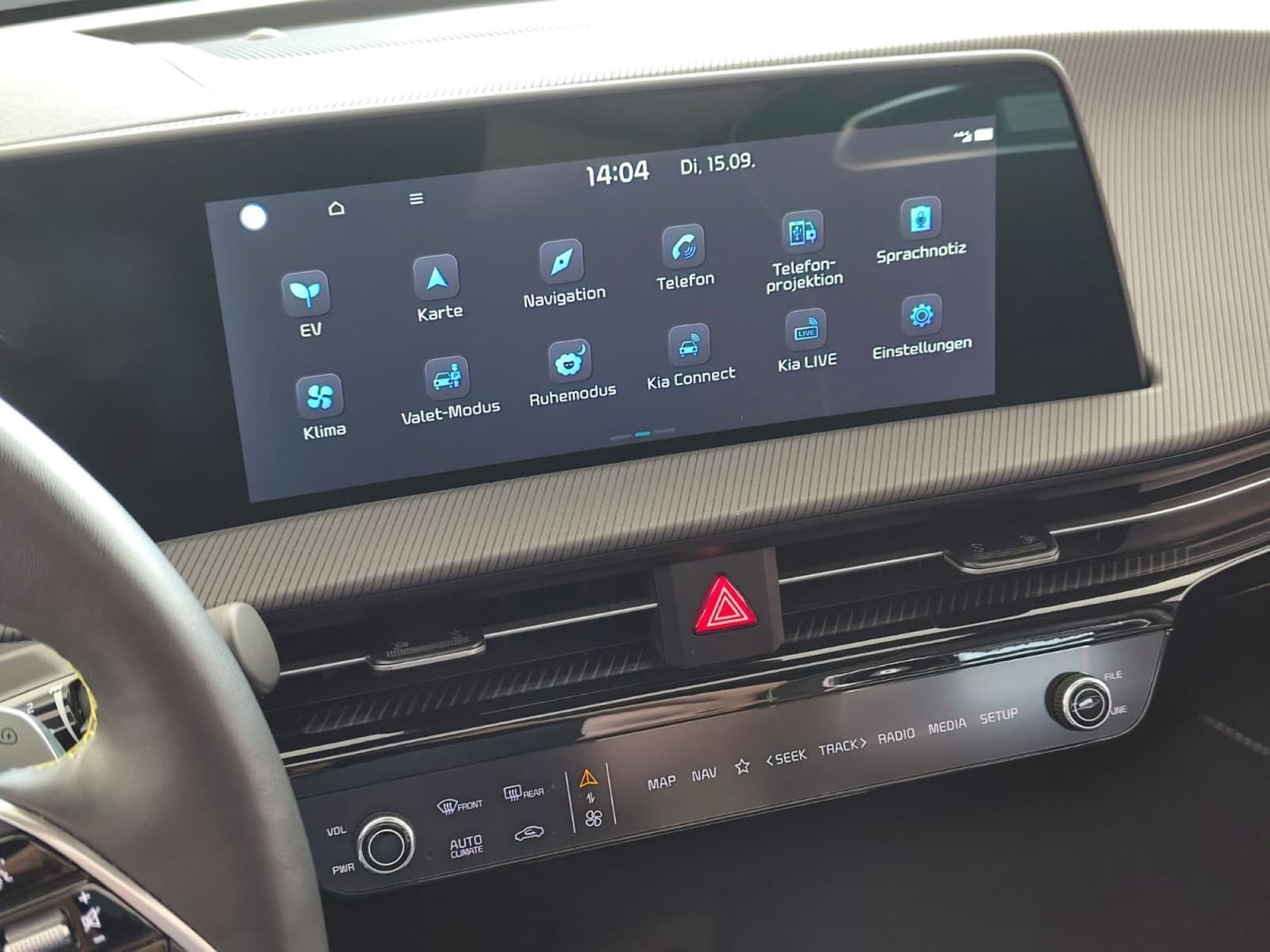KIA EV6 GT 77,4-kWh AWD Glasdach HUD Navi LED – Bild 24