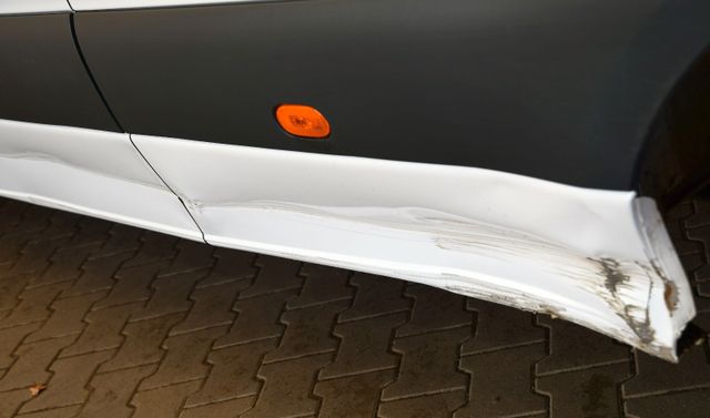 Fahrzeugabbildung Mercedes-Benz Sprinter 315 CDI Maxi Klima MBUX Kamera #73T139