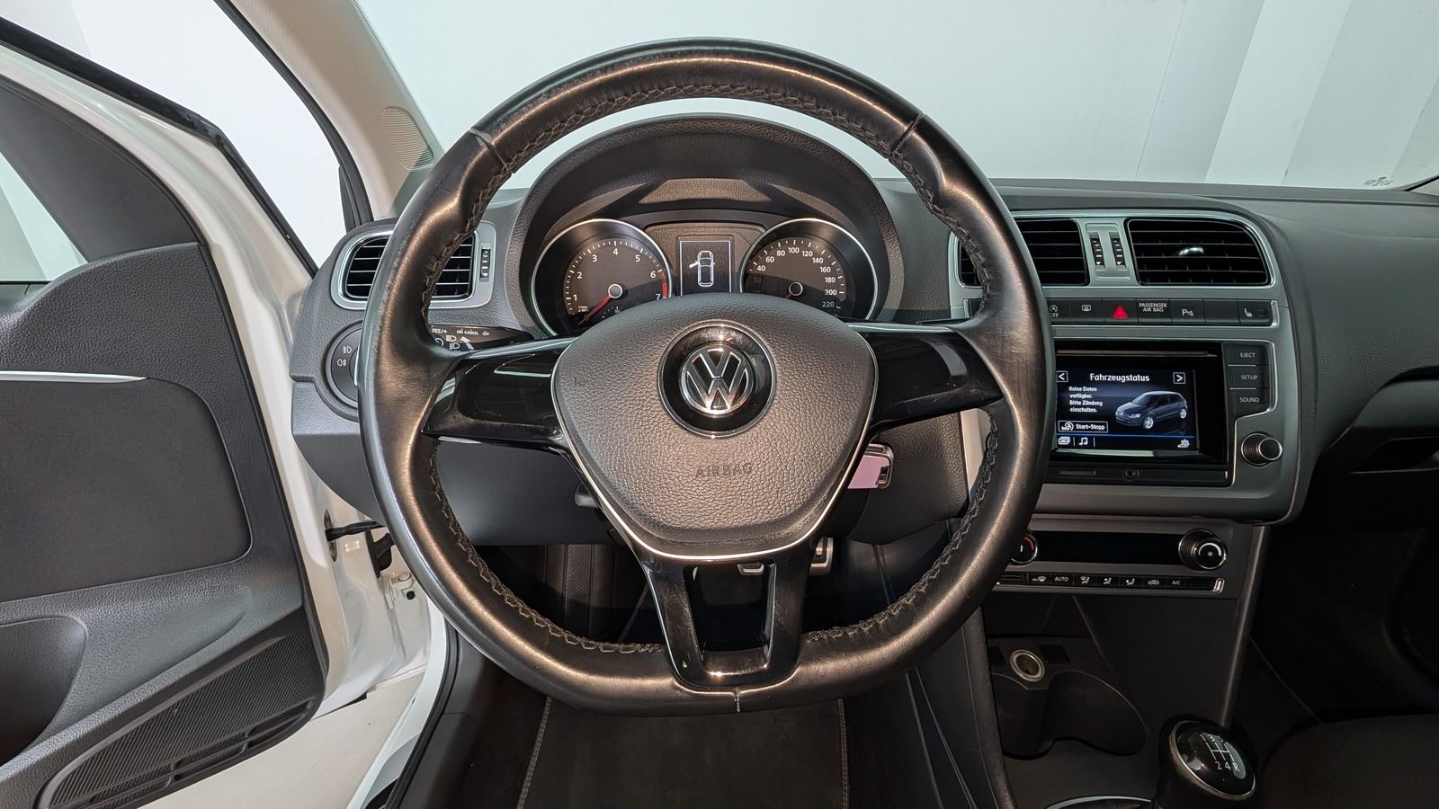 Fahrzeugabbildung Volkswagen Polo V 1.0 TSI * SHZ * LED * PDC Allstar
