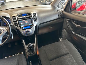 Hyundai ix20*TÜVSERVICE:NEU*SitzLenkradHZ*NAV*TEMPO*PD