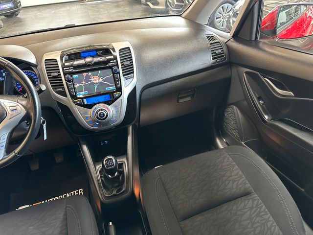 Hyundai ix20*TÜVSERVICE:NEU*SitzLenkradHZ*NAV*TEMPO*PD