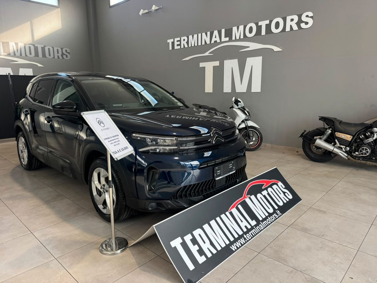 Citroën Citroen C5 Aircross Hybrid 145 e-DCS6 Plus imagem 2