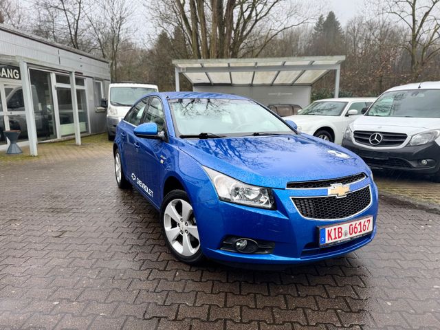 Chevrolet Cruze LT*TÜV*8 X BEREIFT*