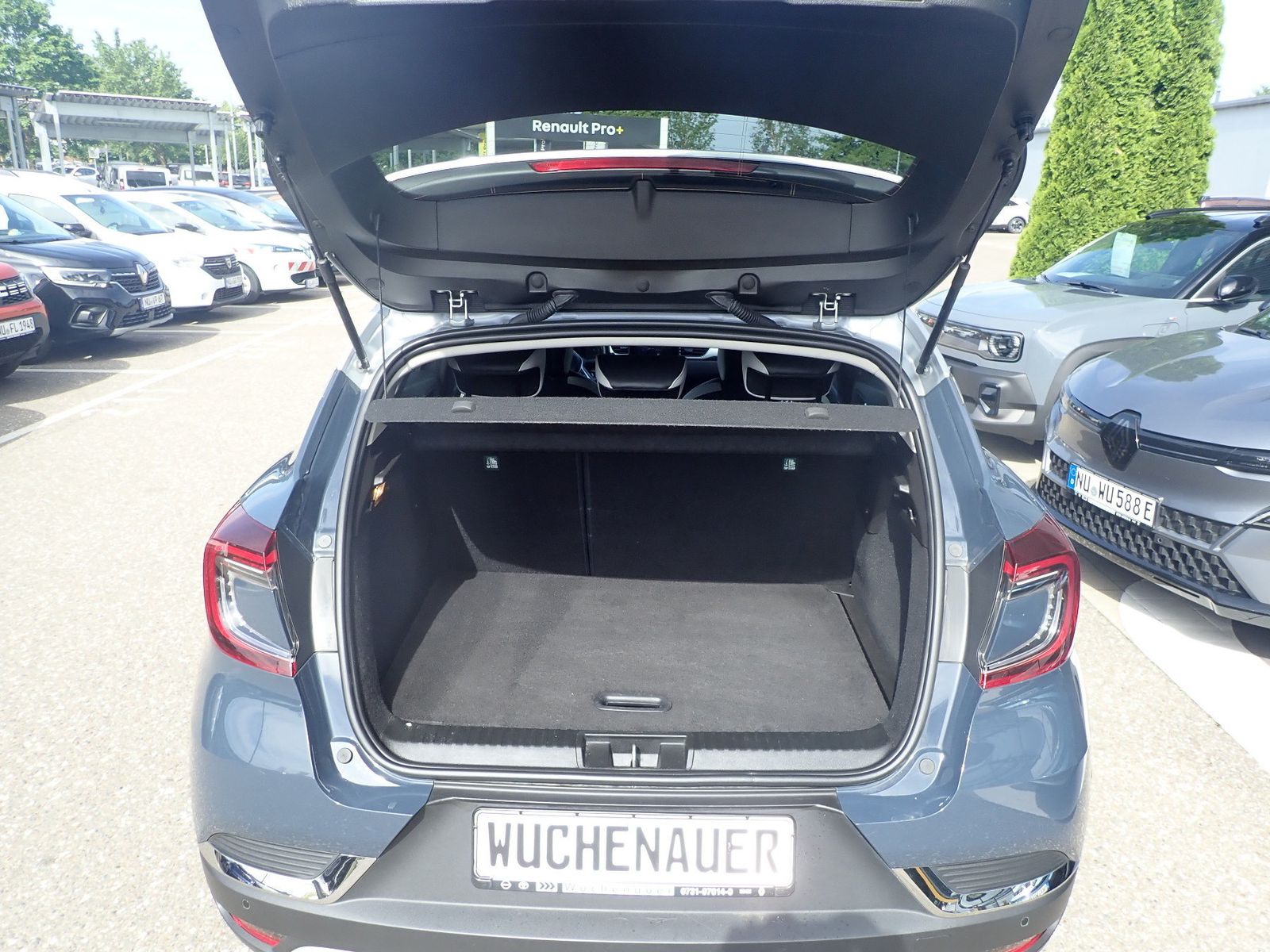 Fahrzeugabbildung Renault Captur Techno Mild Hybrid 140
