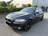 BMW 525d Panorama*Standheizung - BMW 525 aus 2011: Kombi, 525d