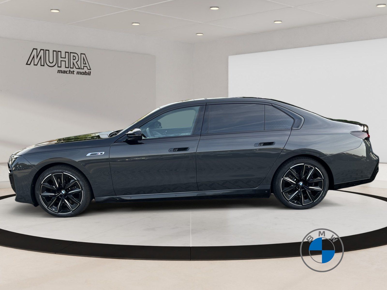 BMW i7 M70 xDrive 21 Individual Two-Tone Fond TV foto 3
