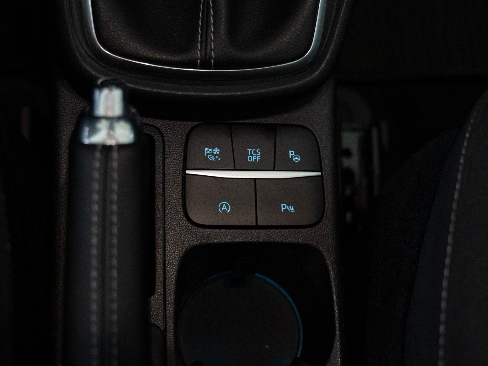 Fahrzeugabbildung Ford Puma Titanium WINTER-P/KAMERA/LED/NAVI/DAB