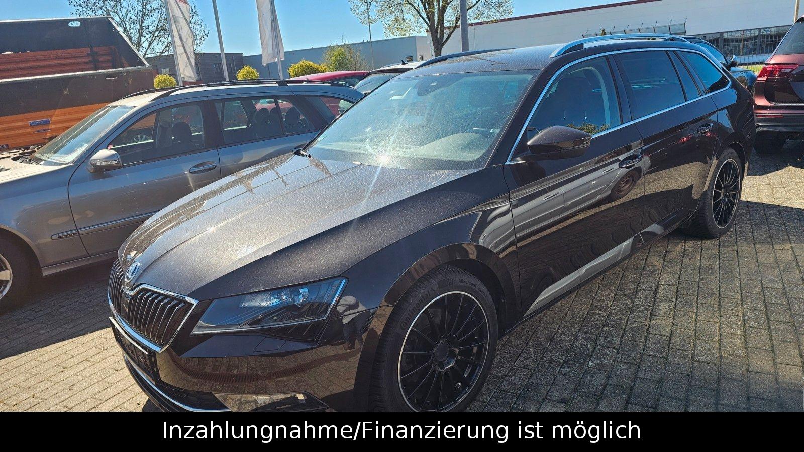 Skoda Superb Combi Style+ACC+DSG+4xSHZ+App+Keyless+AHK