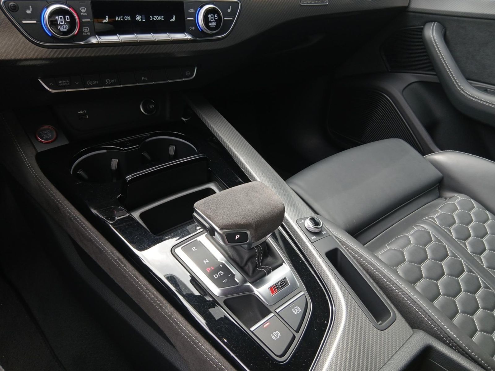 Audi RS4 Avant *MATRIX*AHK*B&O*RS-AGA*NAV+*Virt.C+* foto 21