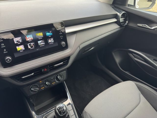 Skoda Fabia IV 1.0 Selection LED PDC SHZ KLIMA ALU