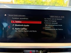 Fahrzeugabbildung BMW 318i T Sport Line LED*Tempomat*Kessy*Navi AHK Sh