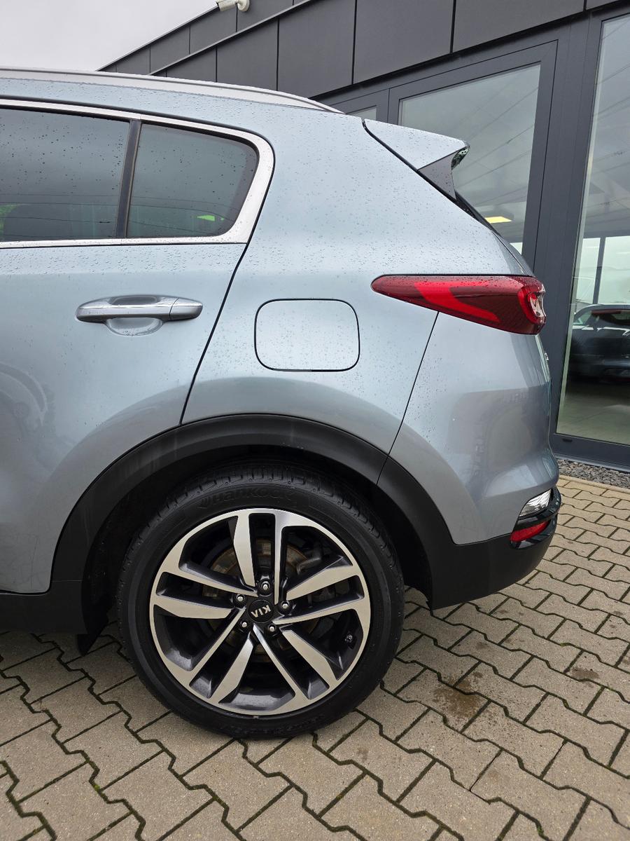 Kia Sportage Spirit 4WD*Bi-Led*Kamera*Pano*Leder*AHK