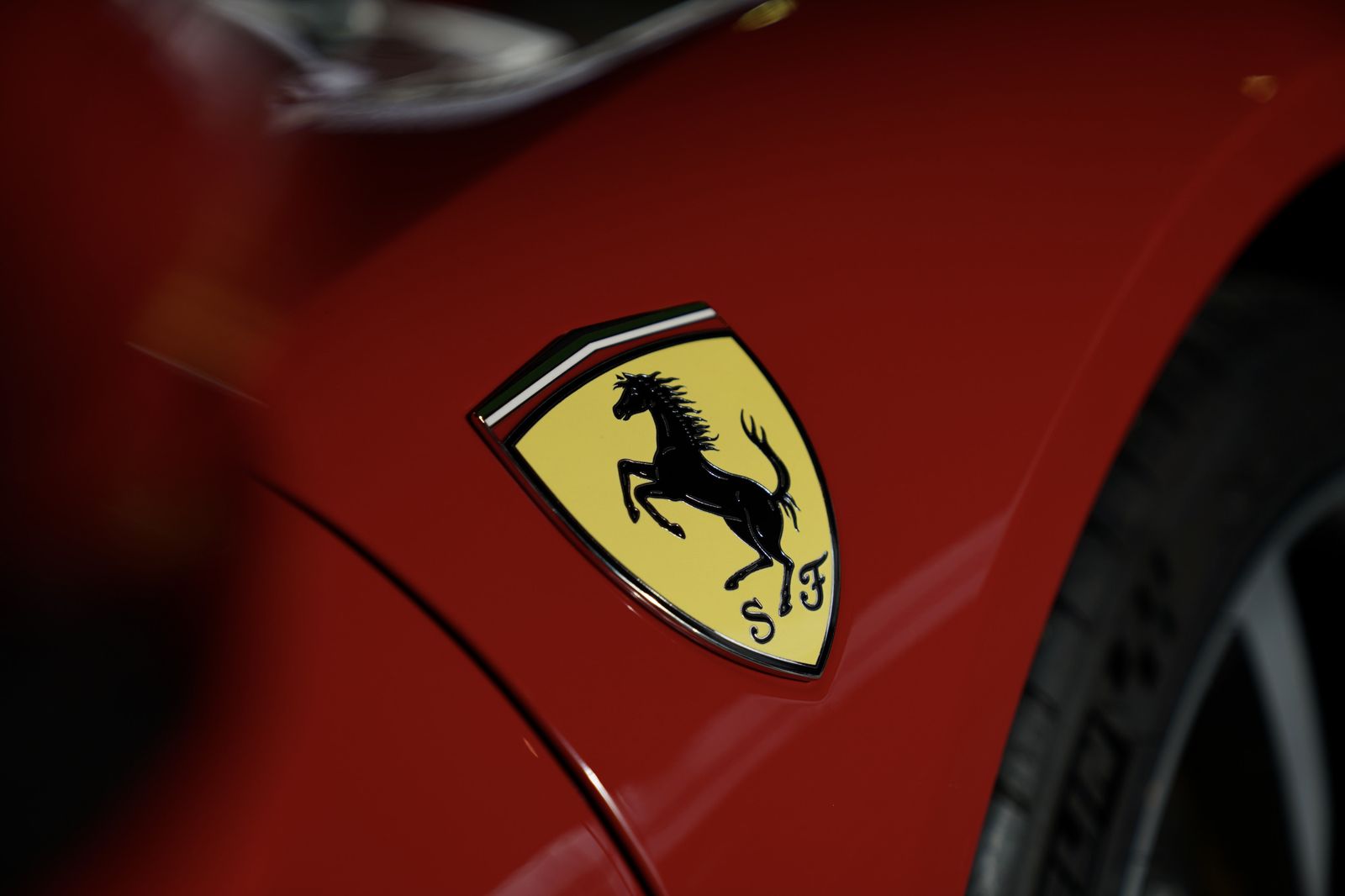 Ferrari Sf90