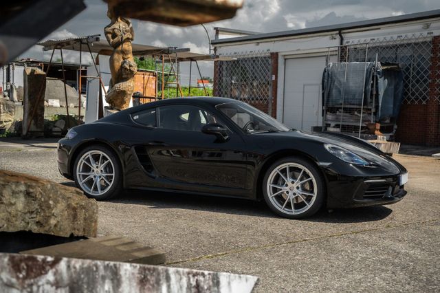 Porsche Cayman 718 / 1. Hand / Individuala...