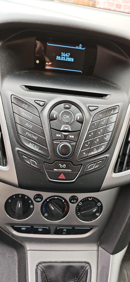 Ford Focus 2013 — photo 13