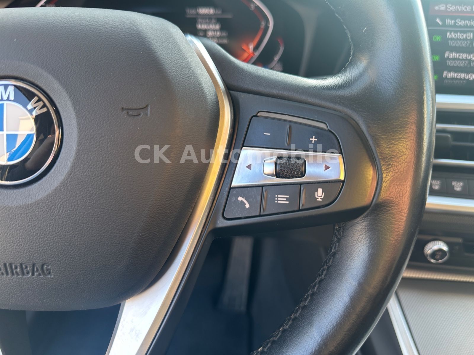 Fahrzeugabbildung BMW 320dxDrive Touring Sport-Line/Laser/Pano/ACC/AHK