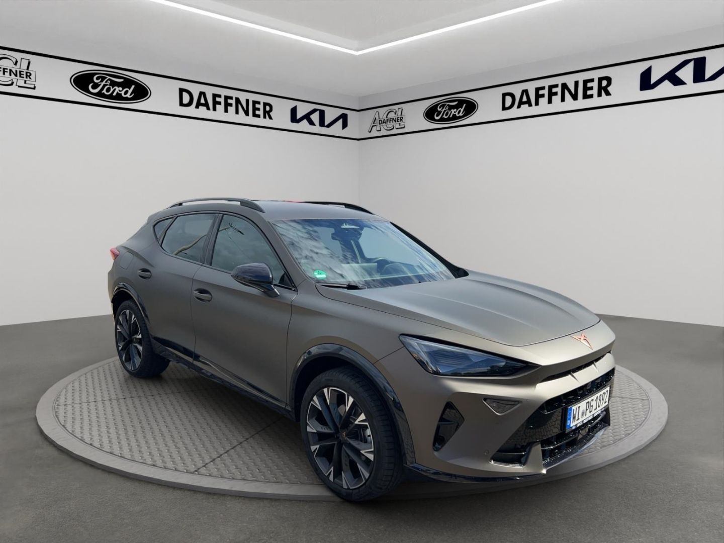 Fahrzeugabbildung CUPRA Formentor 1.5 eTSI 110 kW Navi Digitales Cockpit