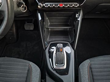Peugeot 2008 - 11