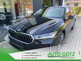 Skoda Superb Combi L&K DSG 4x4*AHK*Navi*Matrix*ACC*19"