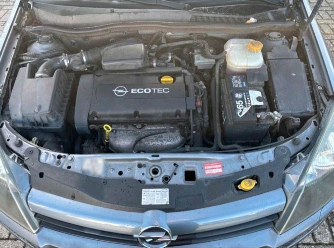 Opel Astra 2006 — photo 10