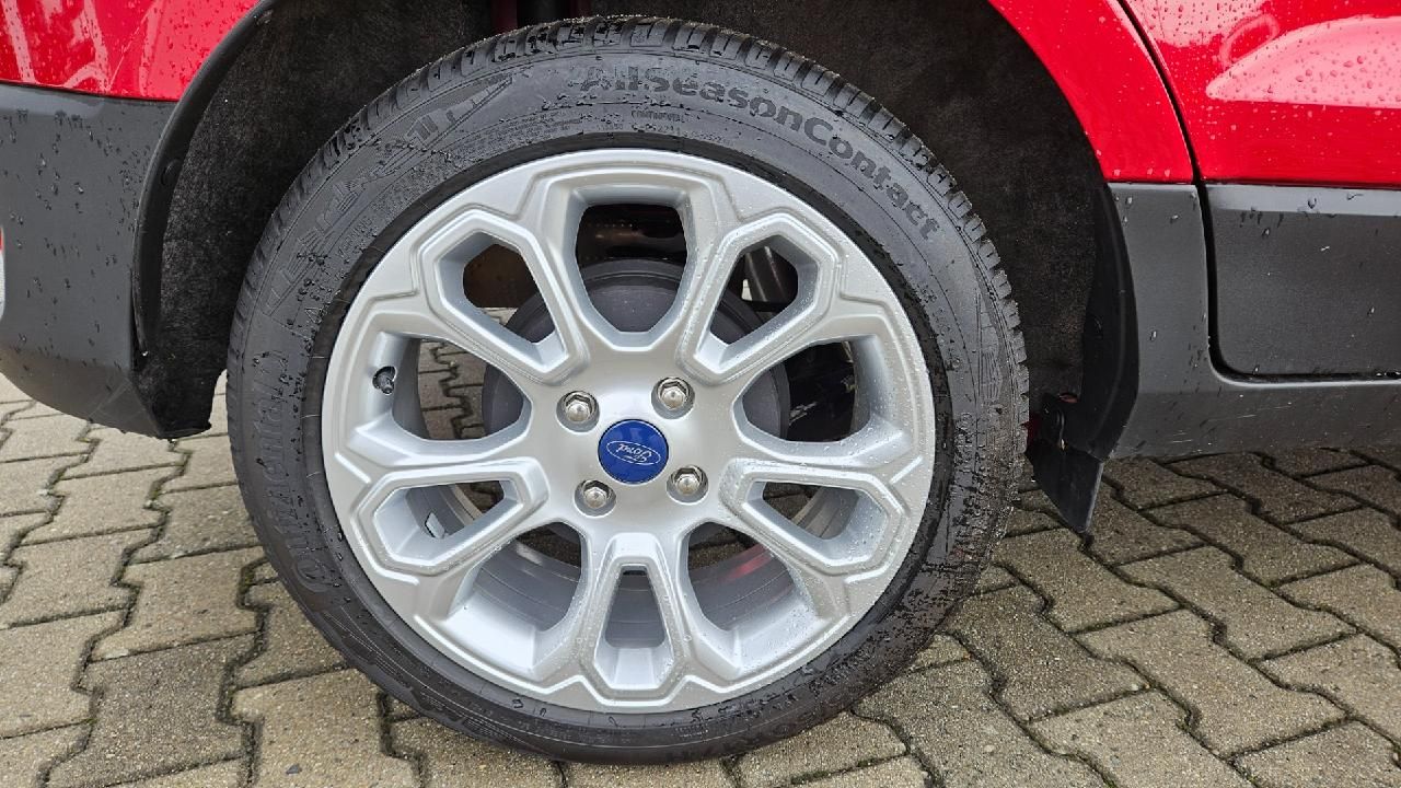 Fahrzeugabbildung Ford EcoSport Titanium