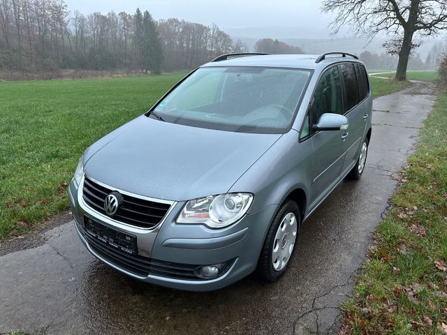 Volkswagen Touran Trendline 1,9TDI DSG 150ps