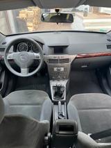 Opel Astra Caravan 1.7 CDTI Edition 74kW Edition  - Opel Astra aus 2005 mit Diesel-Antrieb