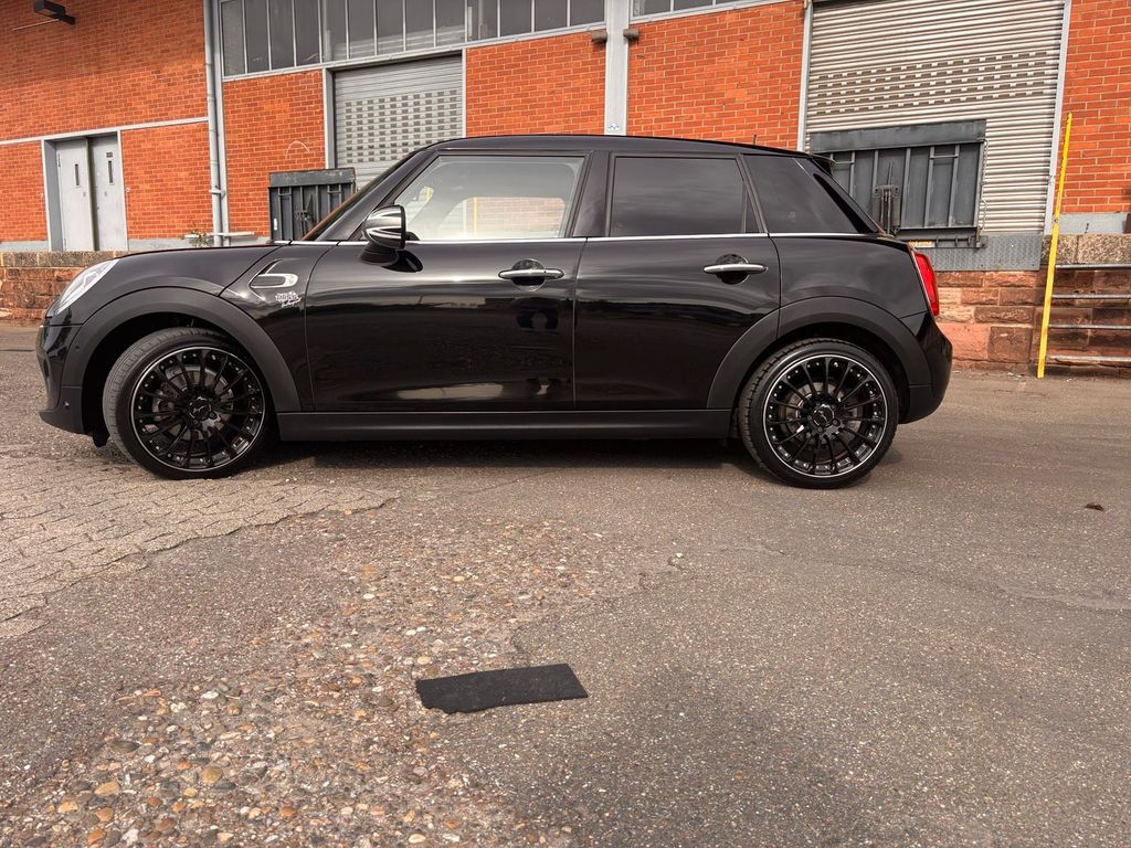 Image of MINI Cooper SE