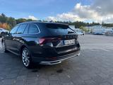 Skoda Octavia Combi Scout 4x4 - Skoda Octavia: Allradantrieb