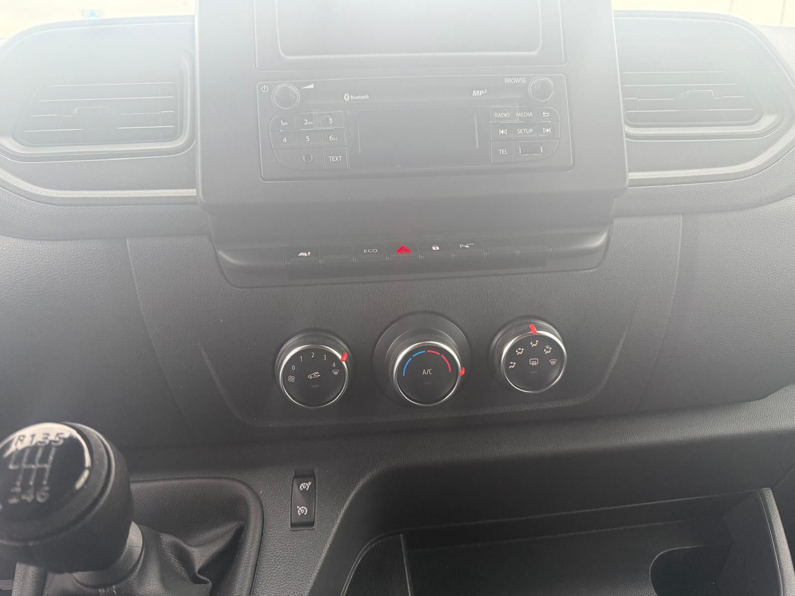 Fahrzeugabbildung Renault Master III Kasten L2H2 HKa 3,5t