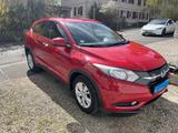Honda HR-V 1.5 i-VTEC Elegance  - Honda HR-V von privat