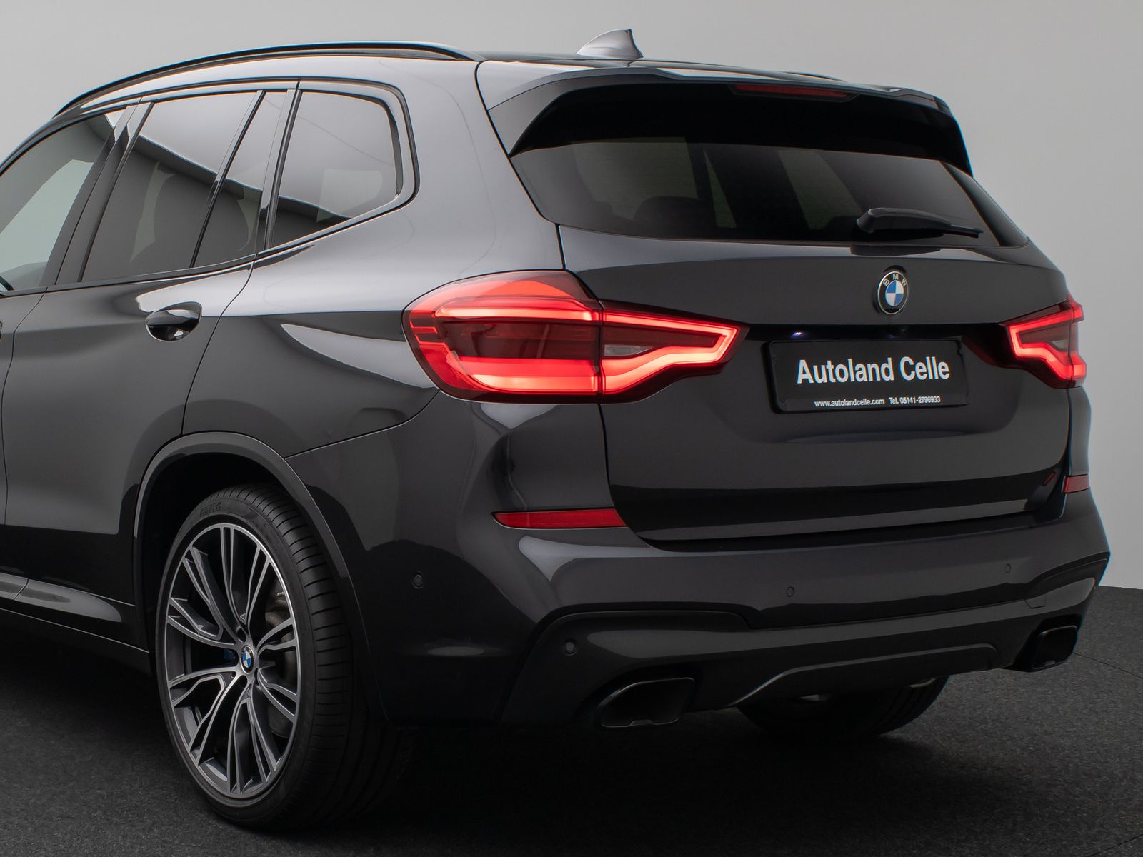 Fahrzeugabbildung BMW X3 M40d Panorama 360°HUD DAB H/K AHK 21Zoll Voll