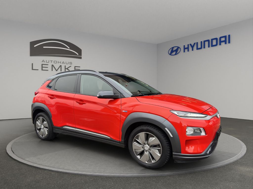 Hyundai KONA ELEKTRO STYLE + NAVIGATION - SOH 91,8%