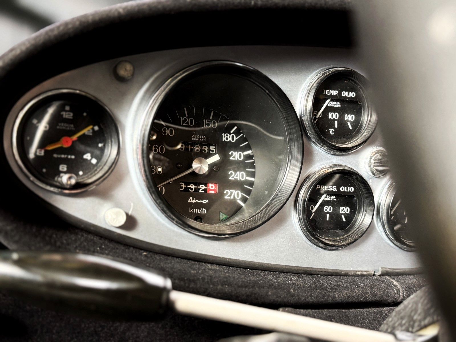 Fahrzeugabbildung Ferrari Dino 246 GT + Giallo Fly + Vollrest. + Zustand 1