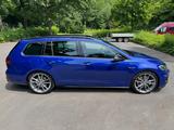 Volkswagen Golf 2.0 TSI DSG 4MOTION R Variant R - Volkswagen Golf in Köln
