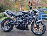 Triumph Street Triple - TRIUMPH 2008 STREET TRIPLE