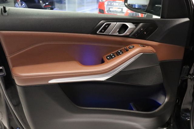 Fahrzeugabbildung BMW X5 xDrive 30 d NAVI W-LAN ACC LED LASER 360° HUD