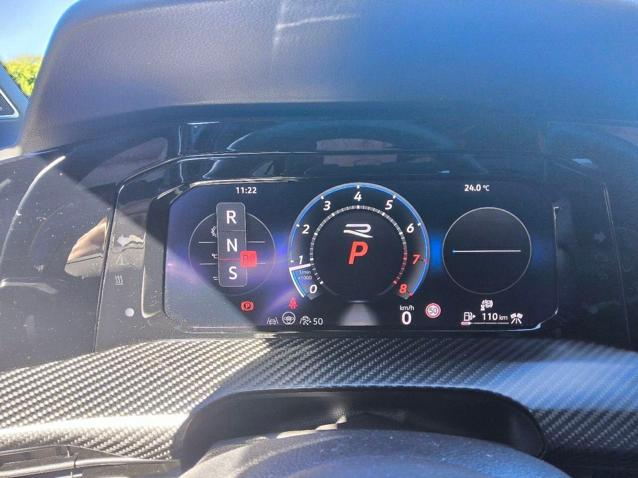 Volkswagen Golf R 2.0 TSI Black Edition Akra CarPlay DCC LM foto 4