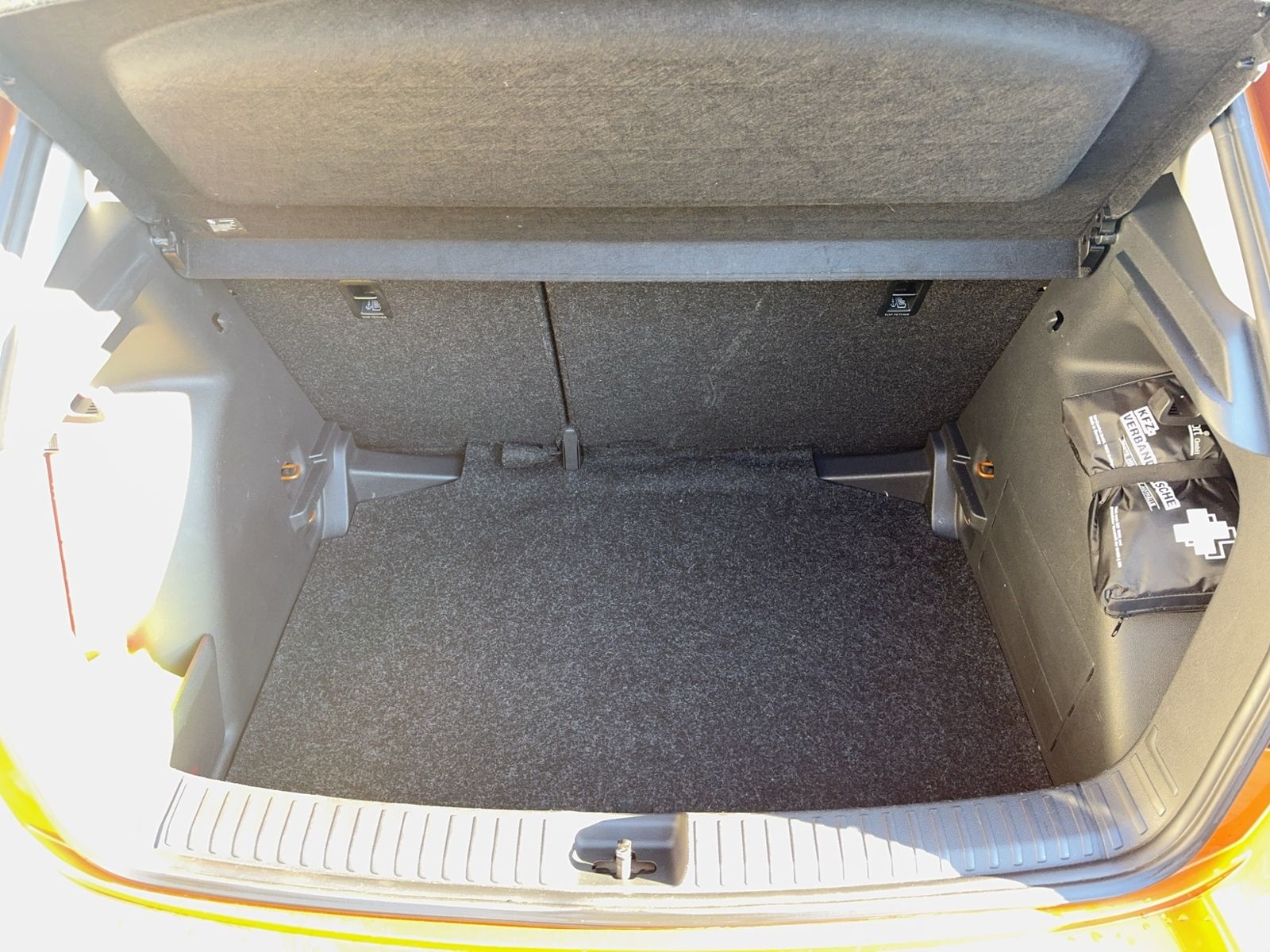 Fabia 1.0 TSI Style, Colour Concept, SunSet, Alu