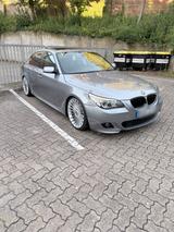 BMW E60 545i - BMW 545 aus 2004: 545i