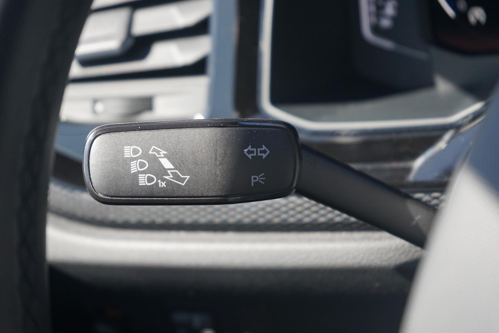 Volkswagen Taigo 1.0 TSI LED Navi Sitzheizung, миниатюра 18